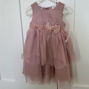 NWT BLUBERI BOULEVARD Toddler 2T Girl  Pink Bow Gold Lined Lace Tiers Dress